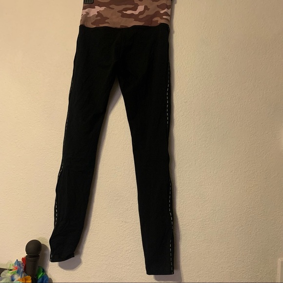 Pink Yoga Leggings - Picture 4 of 4